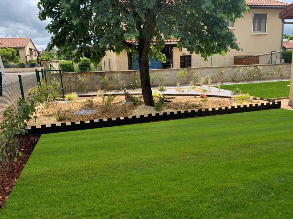 Entretien de jardin près de Valzergues